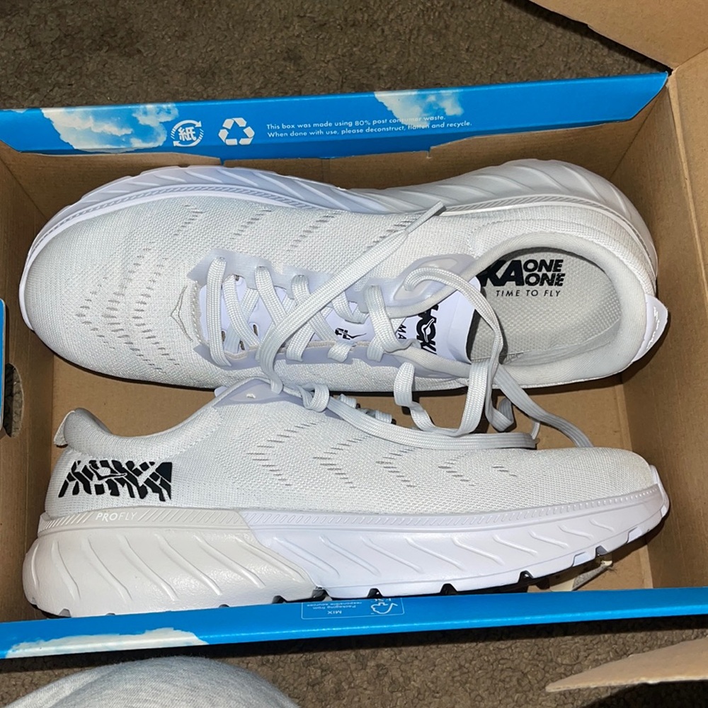 Men Hoka Shoes